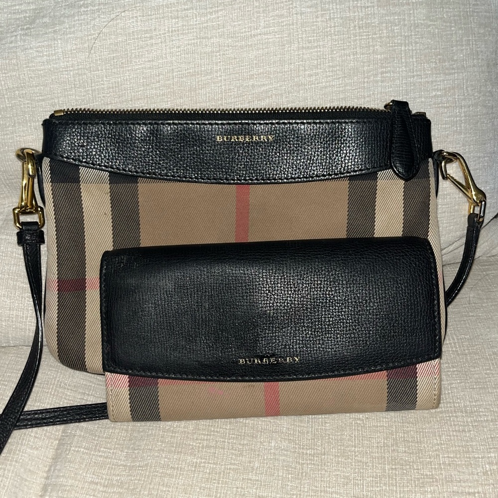 **Burberry - Peyton House Check Tan Cross Body Bag with Matching Wallet**